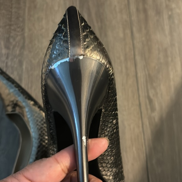 Via Spiga metallic snakeskin design heels - Picture 5 of 5